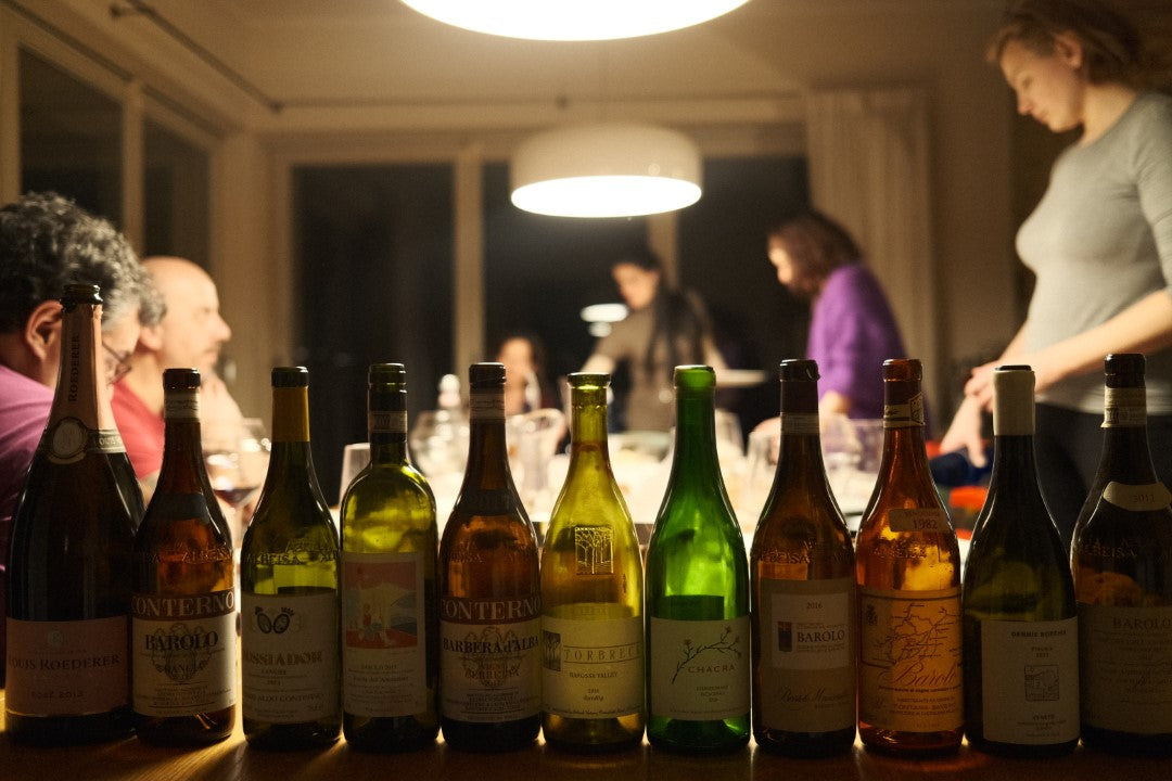 cena vino famiglia barolo barbaresco nebbiolo vini enoteca tavola festa