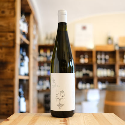 Bottiglia Bianco di Mitja 2024 Mitja Sirk, Vino Bianco Europeo da Friulano del Collio – Italian Friulano white wine bottle
