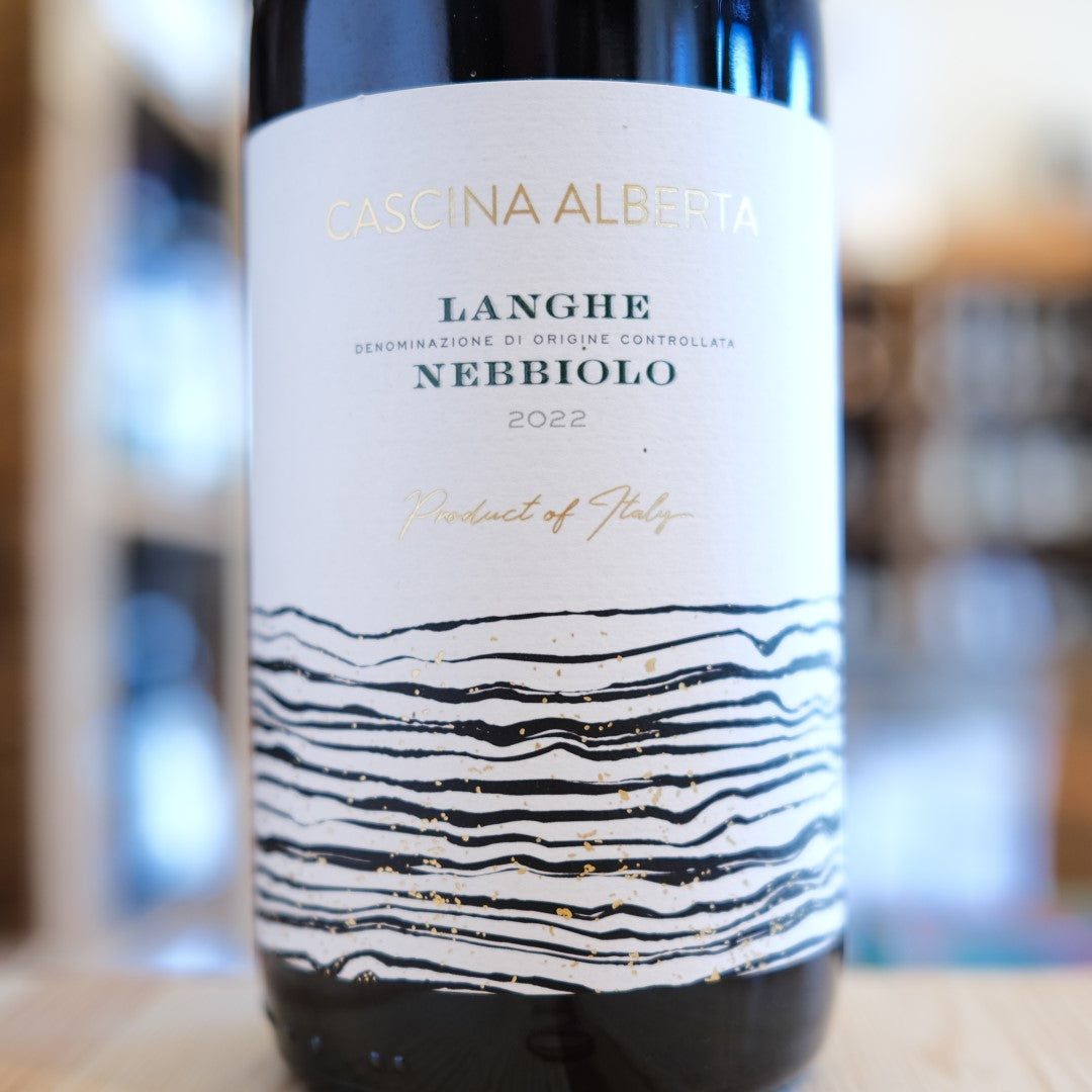 Etichetta Langhe Nebbiolo 2022 Cascina Alberta Treiso Langhe Italian wine label