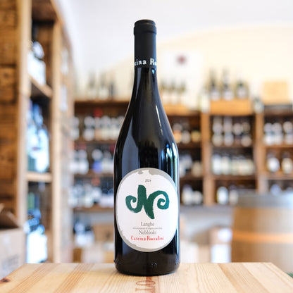 Bottiglia Langhe Nebbiolo 2024 Cascina Roccalini Barbaresco Piemonte red wine