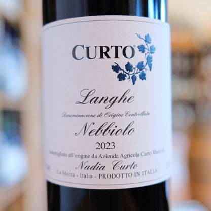 Etichetta Langhe Nebbiolo 2023 Nadia Curto La Morra