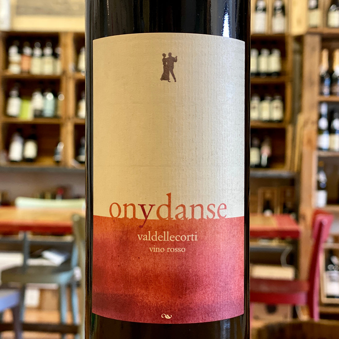Vino Rosso "On y Danse"